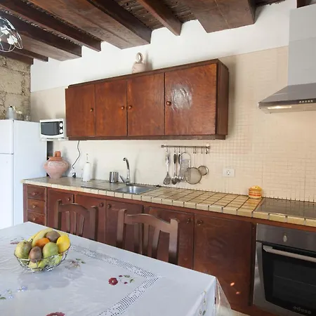 펜션 Acogedora Con Jardin Y Bodega Tradicional En Arico *